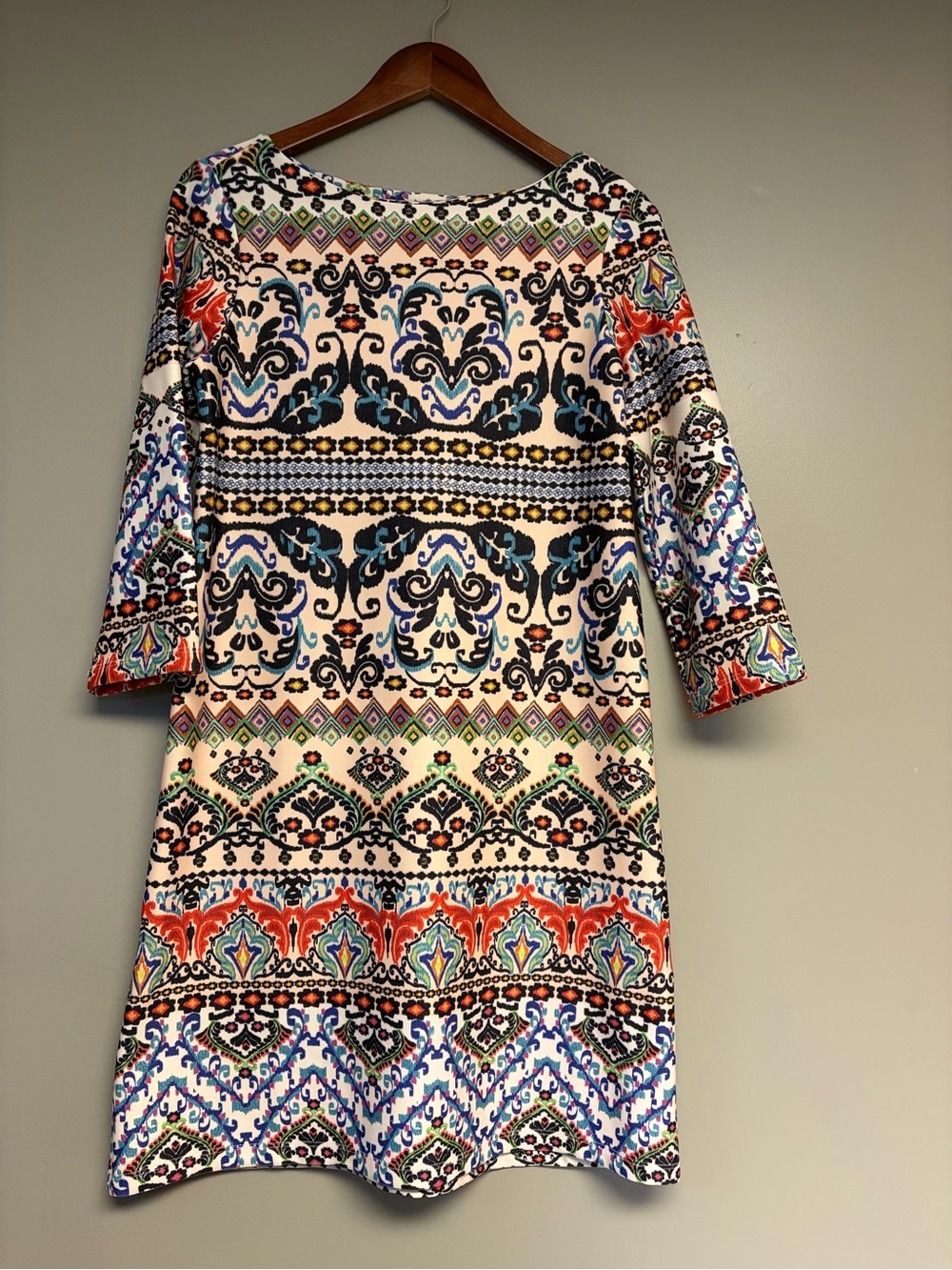 Isle by Melis Kozan Multicolor Printed Shift Dress with Three-Quarter Sleeves